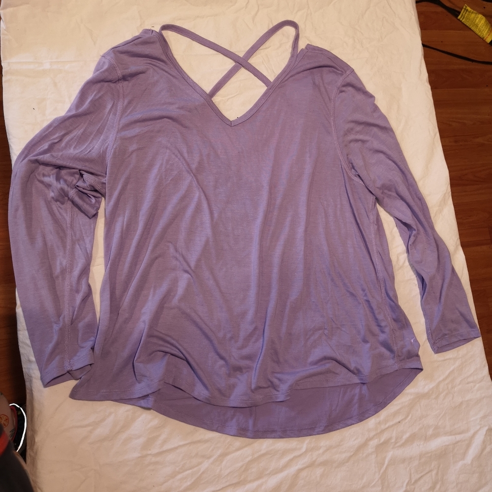 Old Navy Active long sleeve top size XXL